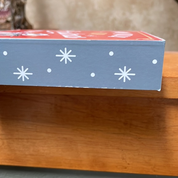 Disney Tim Burton’s The Nightmare Before Christmas Table Decor - Picture 5 of 12